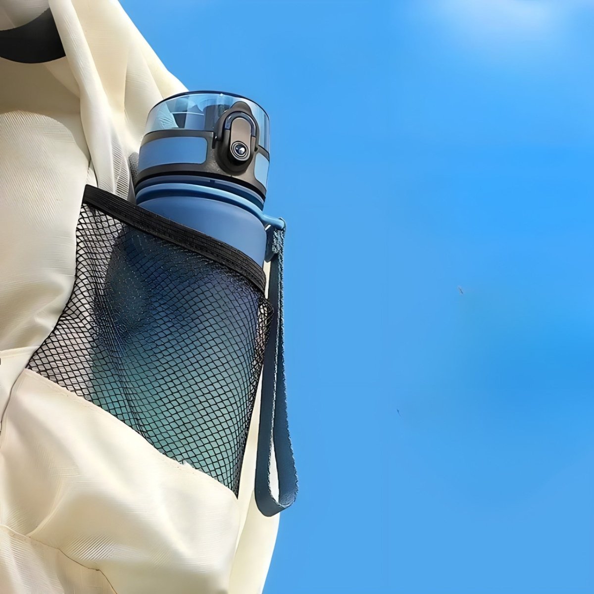 Gourde de Randonnée Légère 500 ml en Plastique Sans BPA, Résistante et Étanche, Format Compact pour Plein Air