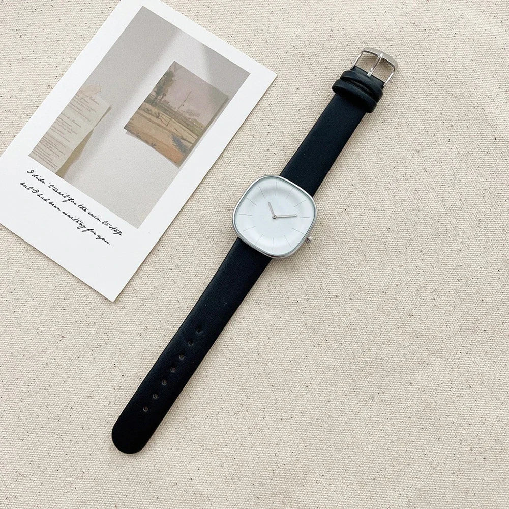 Montre Femme Élégante en Cuir - Design Unique et Confortable Quartz 3