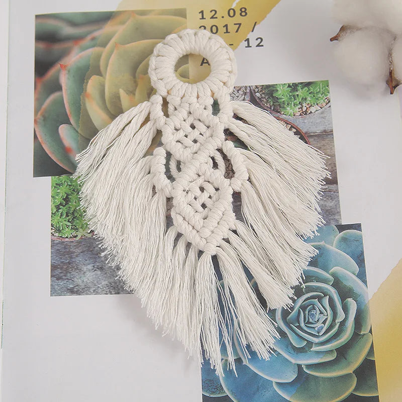Décoration Murale Bohème en Coton Blanc – Tissage Manuel Unique 17 cm pour un Intérieur Élégant et Authentique