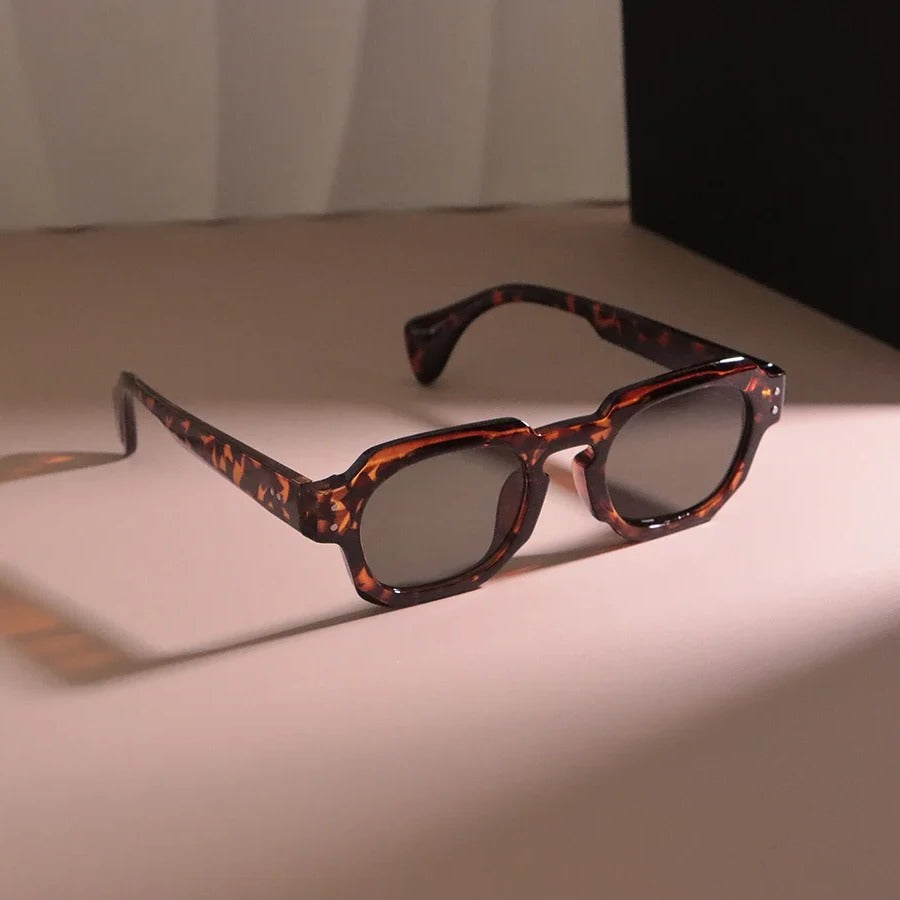 Lunettes de soleil carrées vintage – Légères et stylées