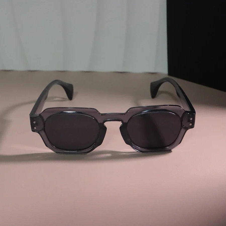 Lunettes de soleil carrées vintage – Légères et stylées