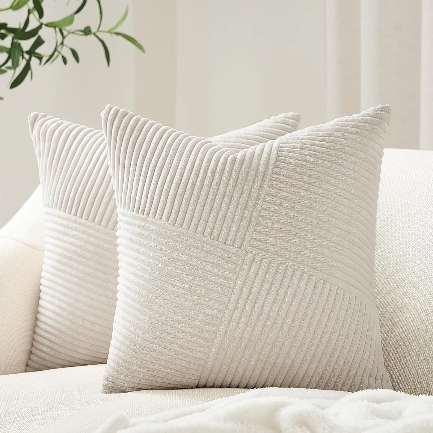 Housse de coussin décorative en velours côtelé