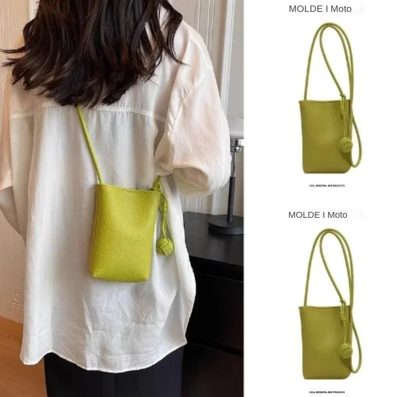 Sac Bandoulière Femme en Cuir Léger avec Compartiment Téléphone – Sac à Main Pratique et Élégant pour Voyage et Quotidien