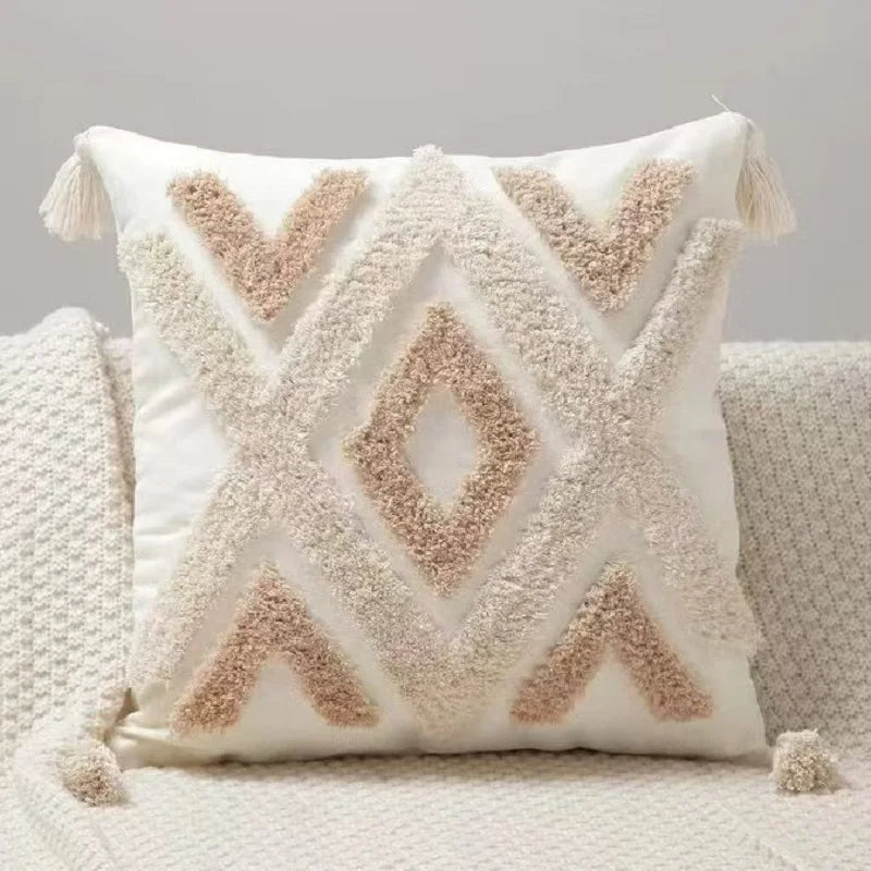 Taie d'oreiller géométrique en peluche avec pompons – Style bohème nordique pour coussins 45×45 cm , 30x50 cm , 40x40 cm